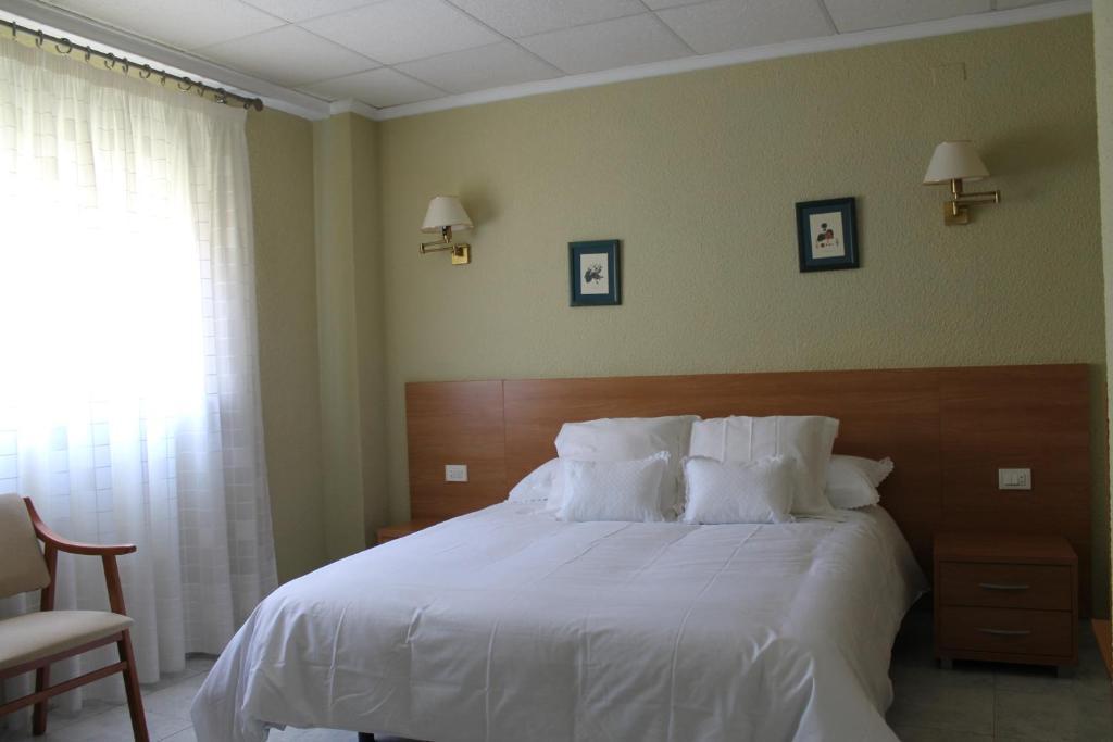 Gasthaus Casa Ovidio Montanejos Zimmer foto